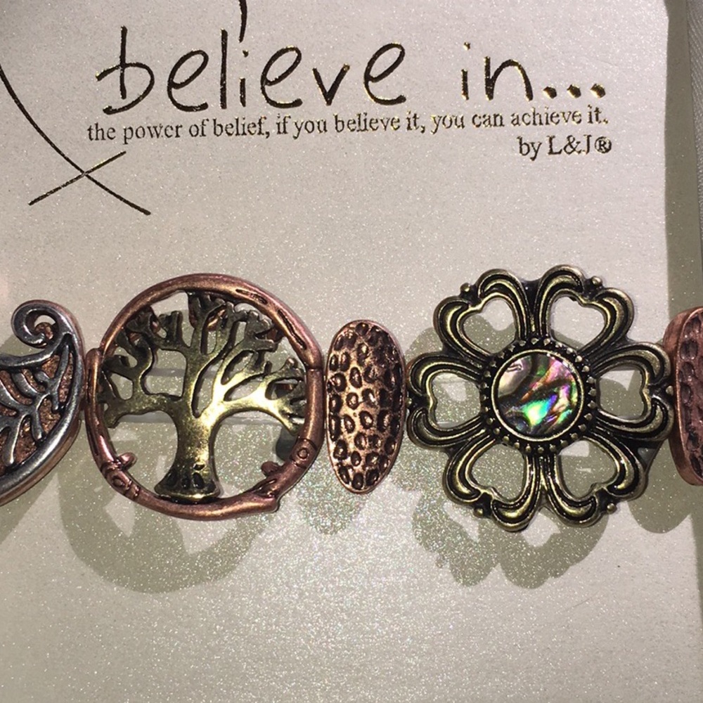 NWT Tree Leaf Flower metal bracelet